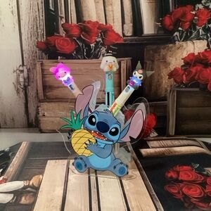 Disney Lilo & Stitch- Stitch Pineapple Acrylic Pencil Holder
